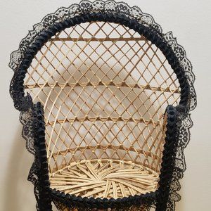 Rattan/Straw Peacock Chair